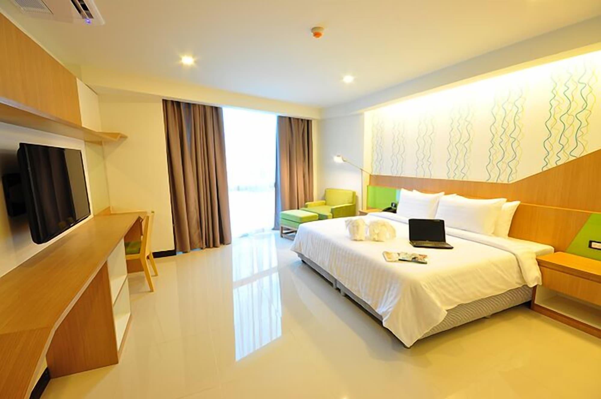 נאקהון סאוואן 42C The Chic Hotel מראה חיצוני תמונה