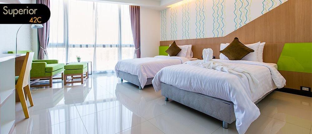 נאקהון סאוואן 42C The Chic Hotel מראה חיצוני תמונה
