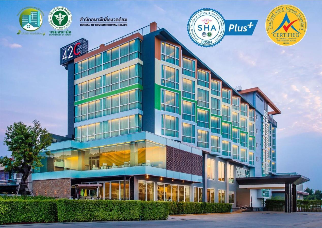 נאקהון סאוואן 42C The Chic Hotel מראה חיצוני תמונה